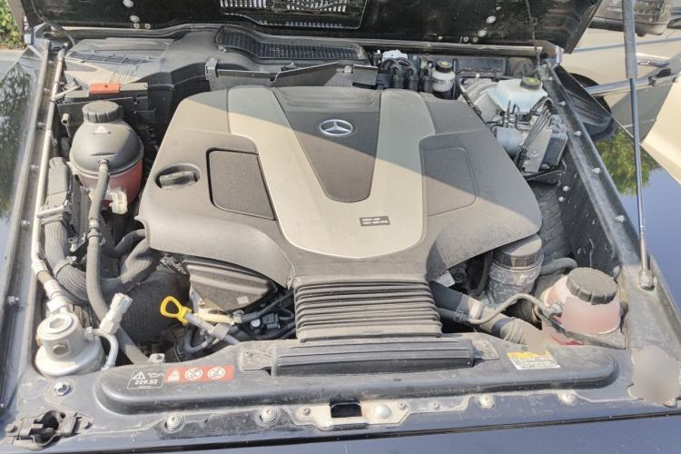 Used Mercedes-Benz G-Class 2017 G 350 d Engine Bay