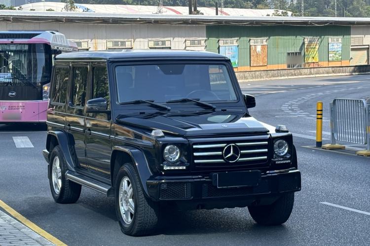 Used Mercedes-Benz G-Class 2017 G 350 d Exterior 2