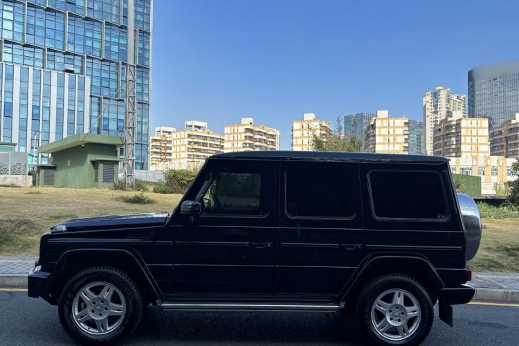 Used Mercedes-Benz G-Class 2017 G 350 d Exterior 3