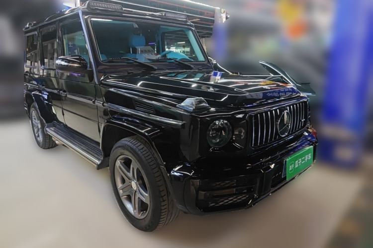 Used Mercedes-Benz G-Class 2017 G 500 Front Right 45 Deg