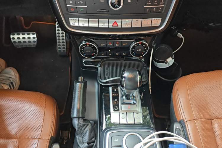 Used Mercedes-Benz G-Class 2017 G 500 Gear Lever