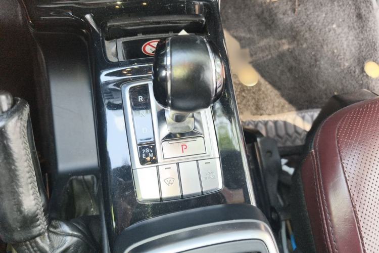 Used Mercedes-Benz G-Class 2017 G 500 Gear Lever