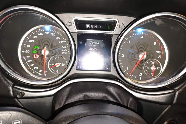 Used Mercedes-Benz G-Class 2017 G 350 d Instrument Cluster