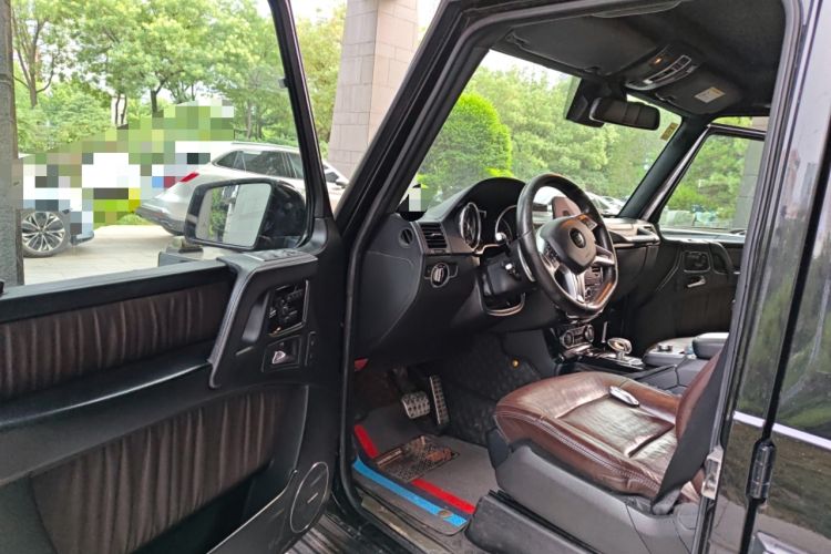 Used Mercedes-Benz G-Class 2017 G 500 Interior 3