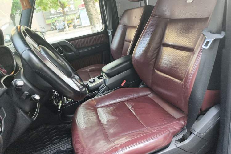 Used Mercedes-Benz G-Class 2017 G 500 Left Front Seat