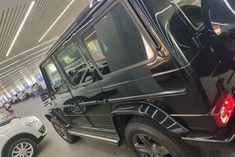Used Mercedes-Benz G-Class 2017 G 350 d Left Side