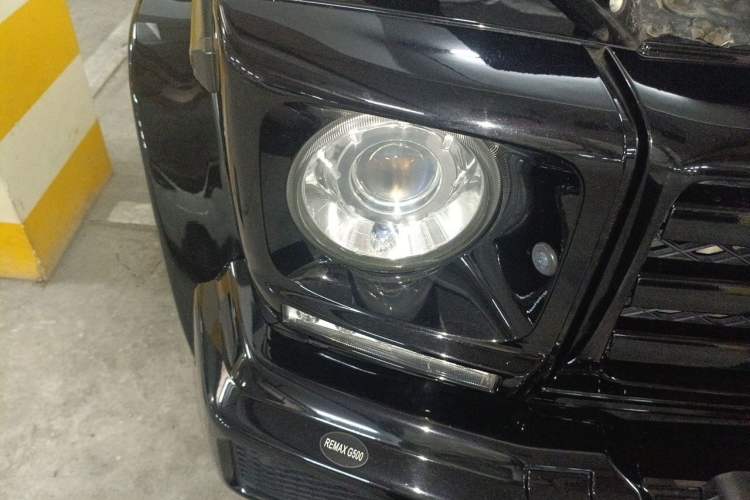 Used Mercedes-Benz G-Class 2017 G 500 Right Front Headlight
