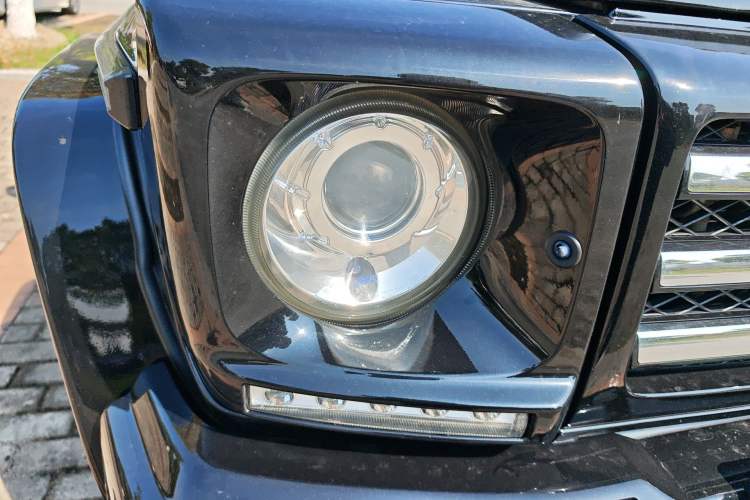 Used Mercedes-Benz G-Class 2017 G 350 d Right Front Headlight