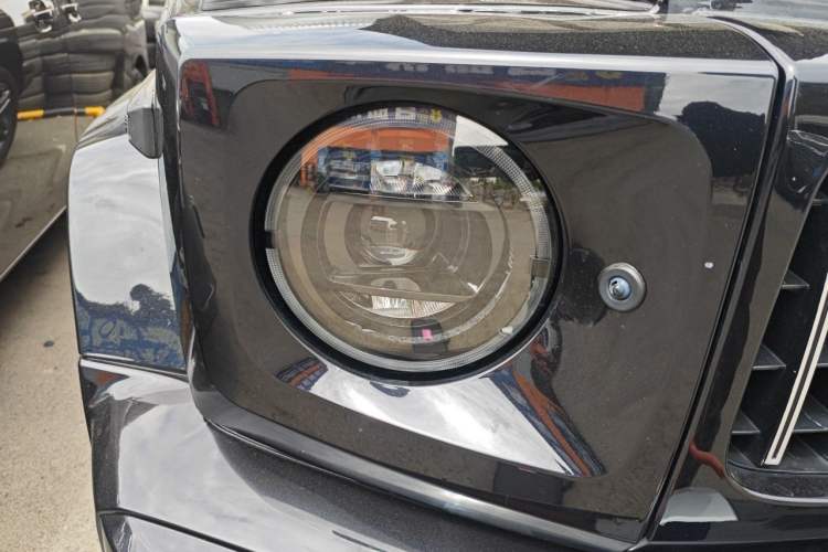 Used Mercedes-Benz G-Class  Right Front Headlight
