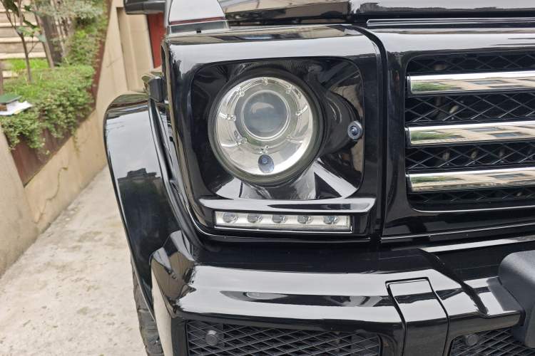 Used Mercedes-Benz G-Class 2017 G 350 d Right Front Headlight
