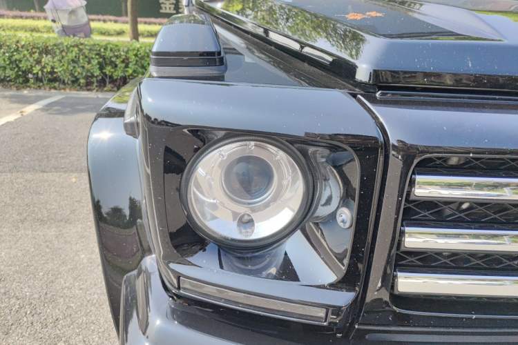 Used Mercedes-Benz G-Class 2017 G 350 d Right Front Headlight