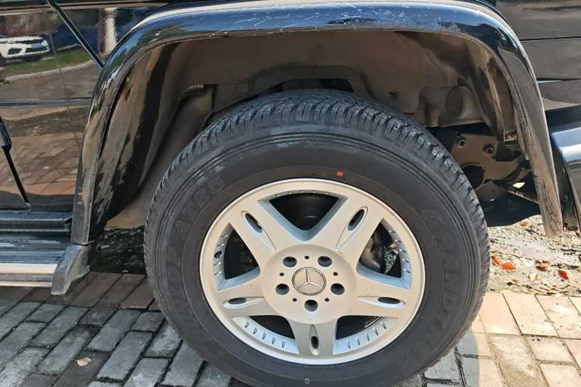 Used Mercedes-Benz G-Class 2017 G 350 d Right Front Wheel Hub