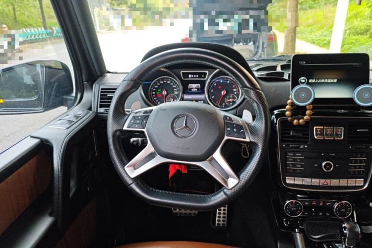 Used Mercedes-Benz G-Class 2017 G 500 Steering Wheel