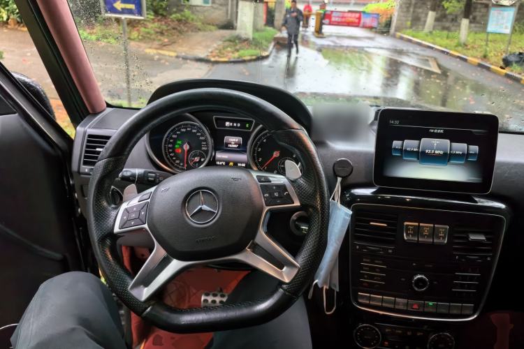 Used Mercedes-Benz G-Class 2017 G 500 Steering Wheel