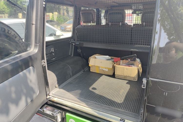 Used Mercedes-Benz G-Class 2017 G 350 d Trunk