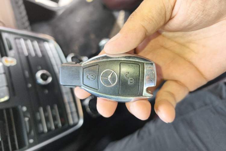 Used Mercedes-Benz G-Class 2017 G 500 Vehicle Key
