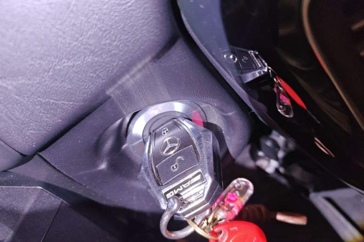 Used Mercedes-Benz G-Class 2017 G 500 Vehicle Key