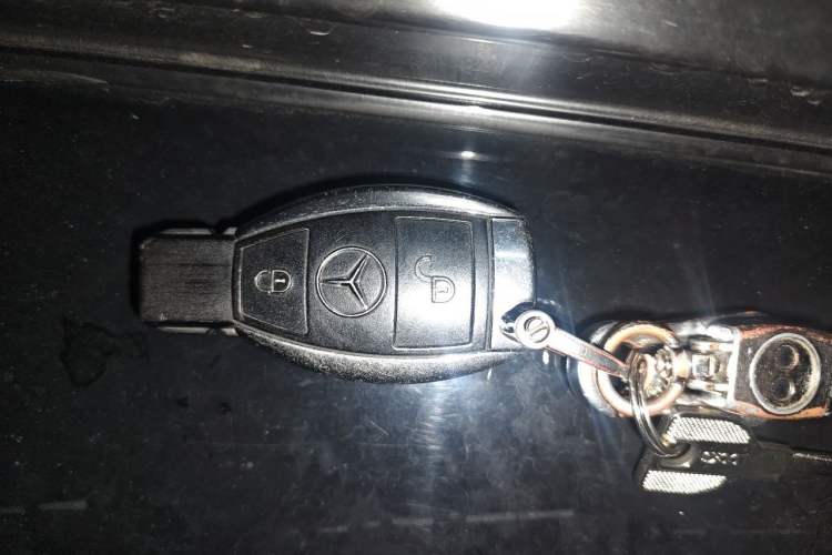 Used Mercedes-Benz G-Class 2017 G 350 d Vehicle Key
