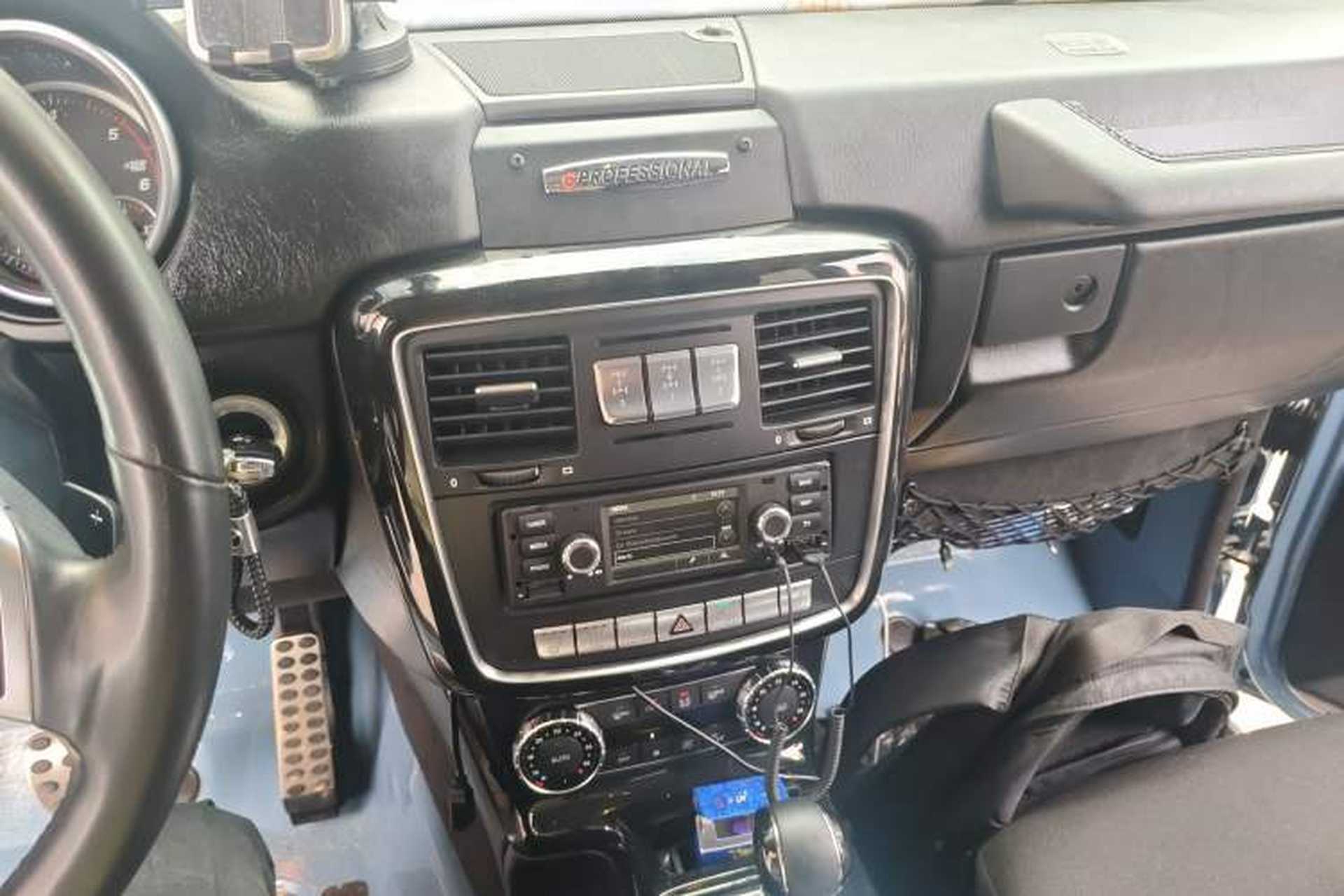 Used Mercedes-Benz G-Class  Audio And AC Panel