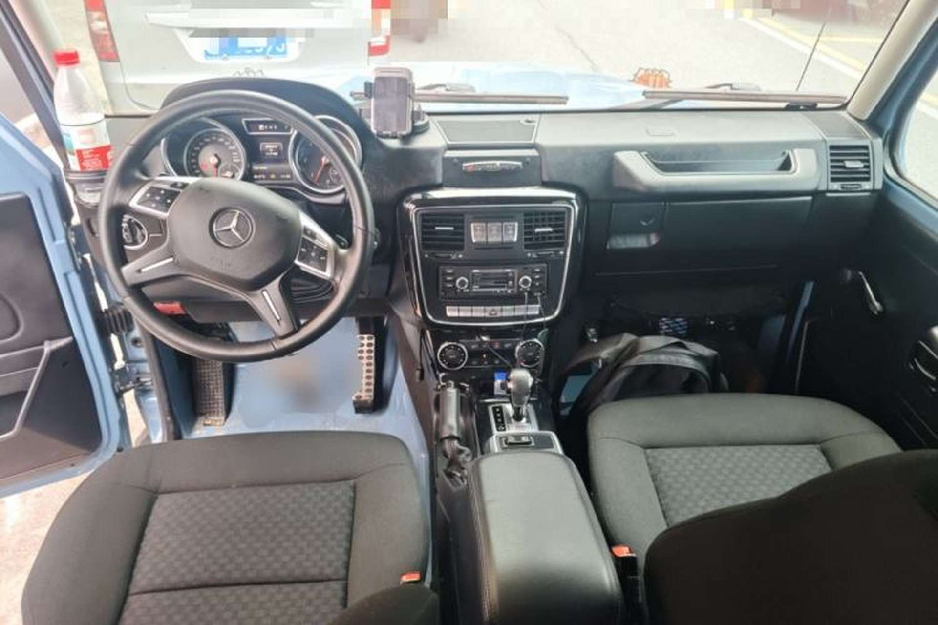 Used Mercedes-Benz G-Class  Center Console