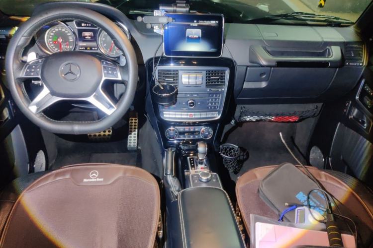 Used Mercedes-Benz G-Class 2017 G 500 Center Console