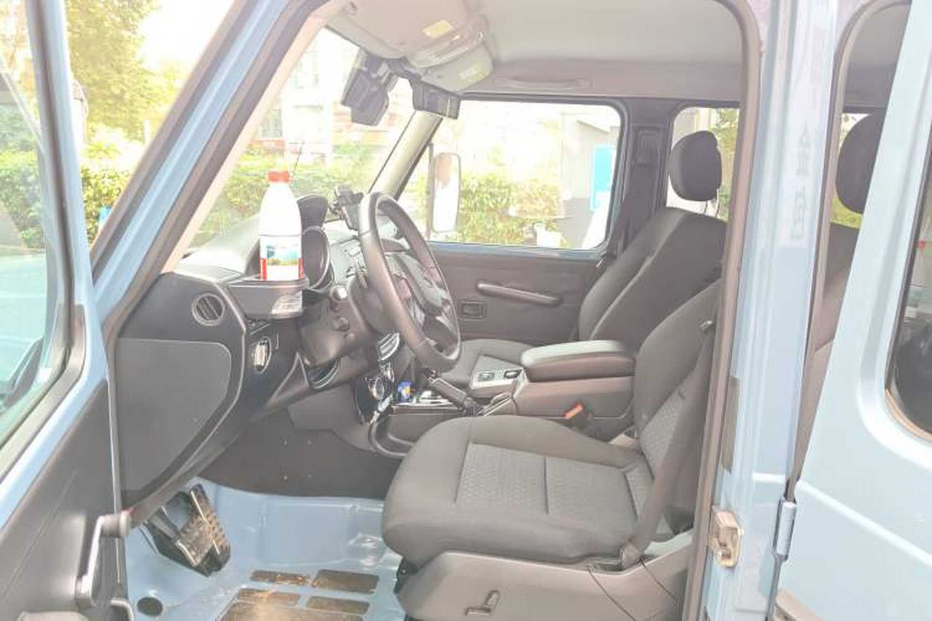 Used Mercedes-Benz G-Class  Left Front Seat