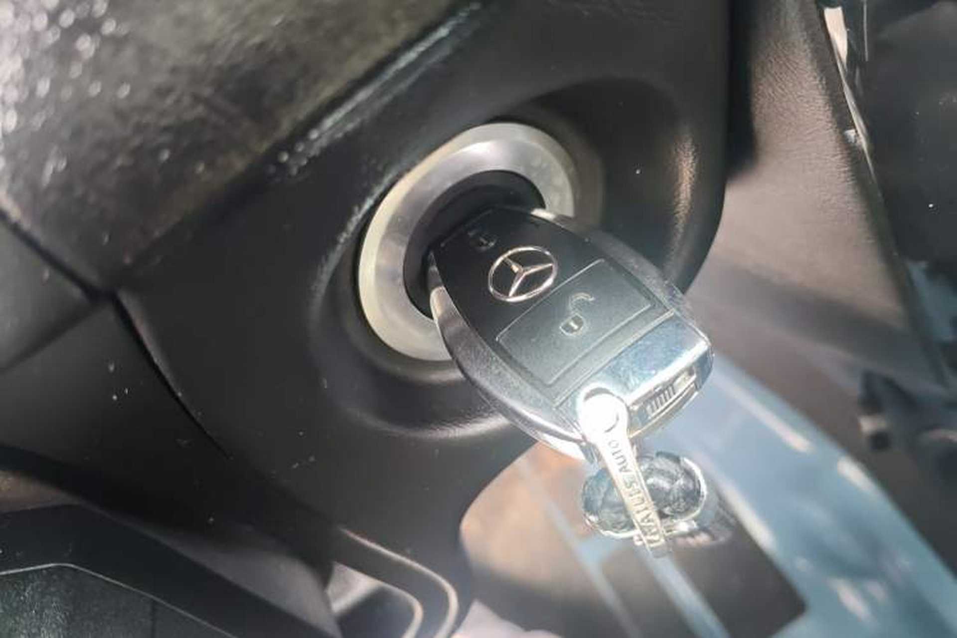 Used Mercedes-Benz G-Class  Vehicle Key