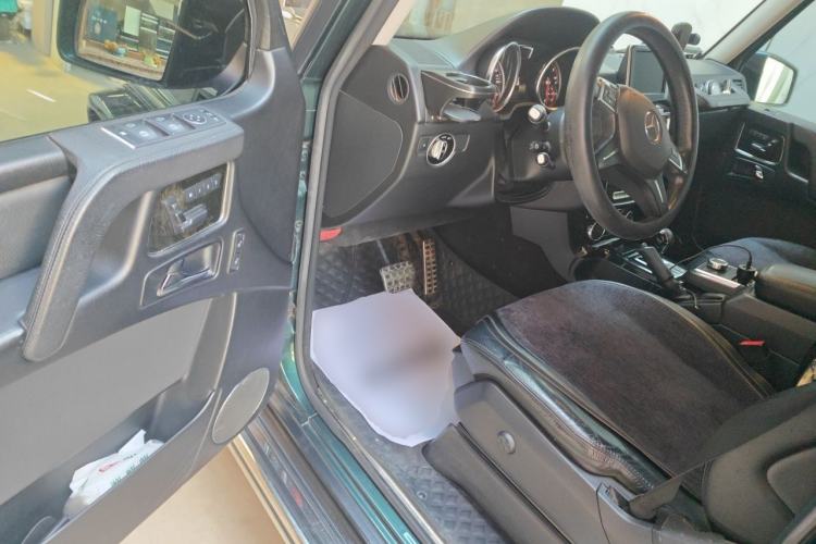 Used Mercedes-Benz G-Class  Driver Seat