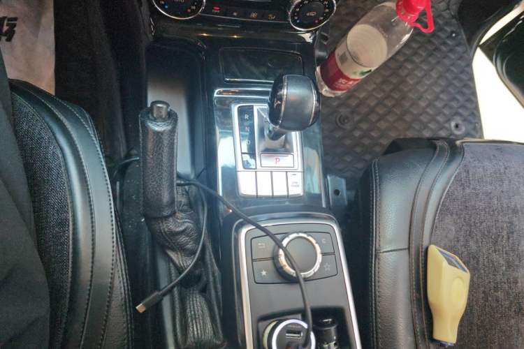 Used Mercedes-Benz G-Class  Gear Lever