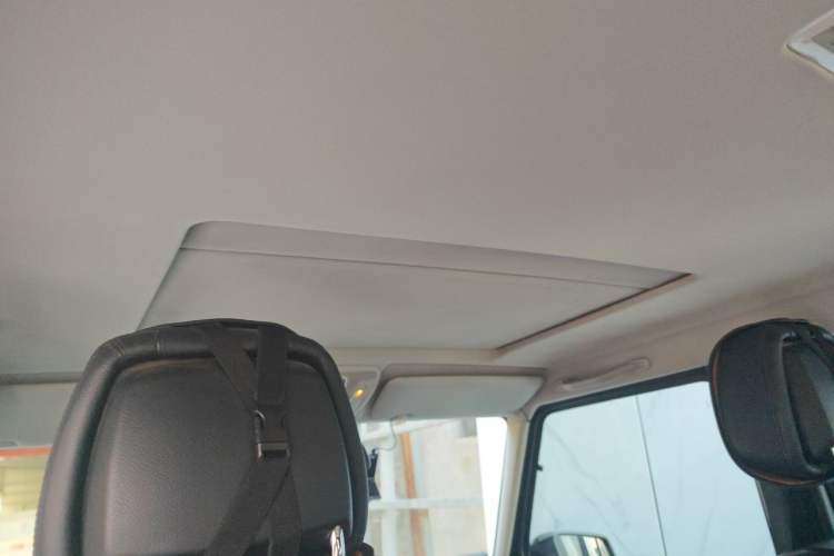 Used Mercedes-Benz G-Class  Headliner