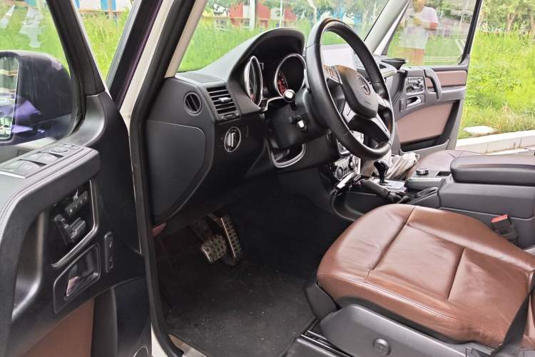 Used Mercedes-Benz G-Class 2017 G 350 d Driver Seat