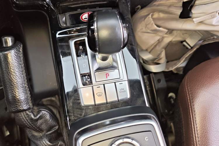 Used Mercedes-Benz G-Class 2017 G 350 d Gear Lever