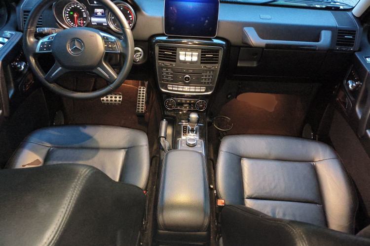 Used Mercedes-Benz G-Class 2017 G 350 d Center Console