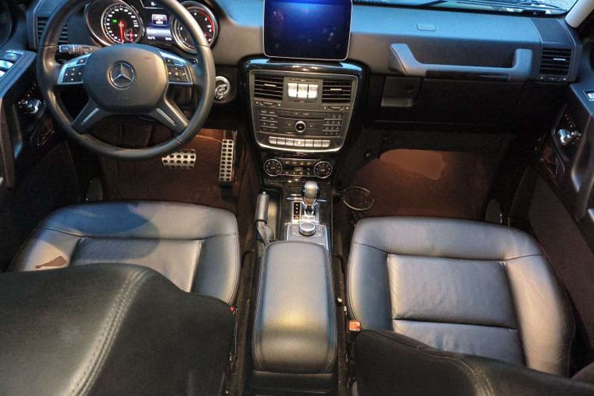 Used Mercedes-Benz G-Class 2017 G 350 d Center Console
