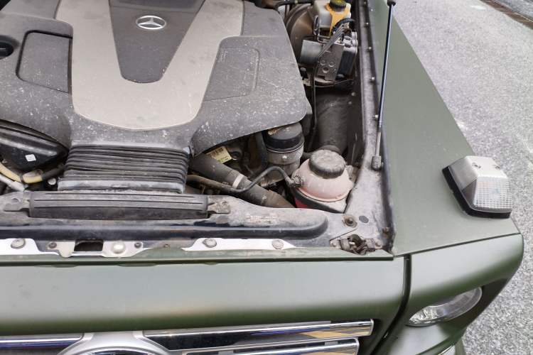 Used Mercedes-Benz G-Class 2017 G 350 d Engine Bay Left