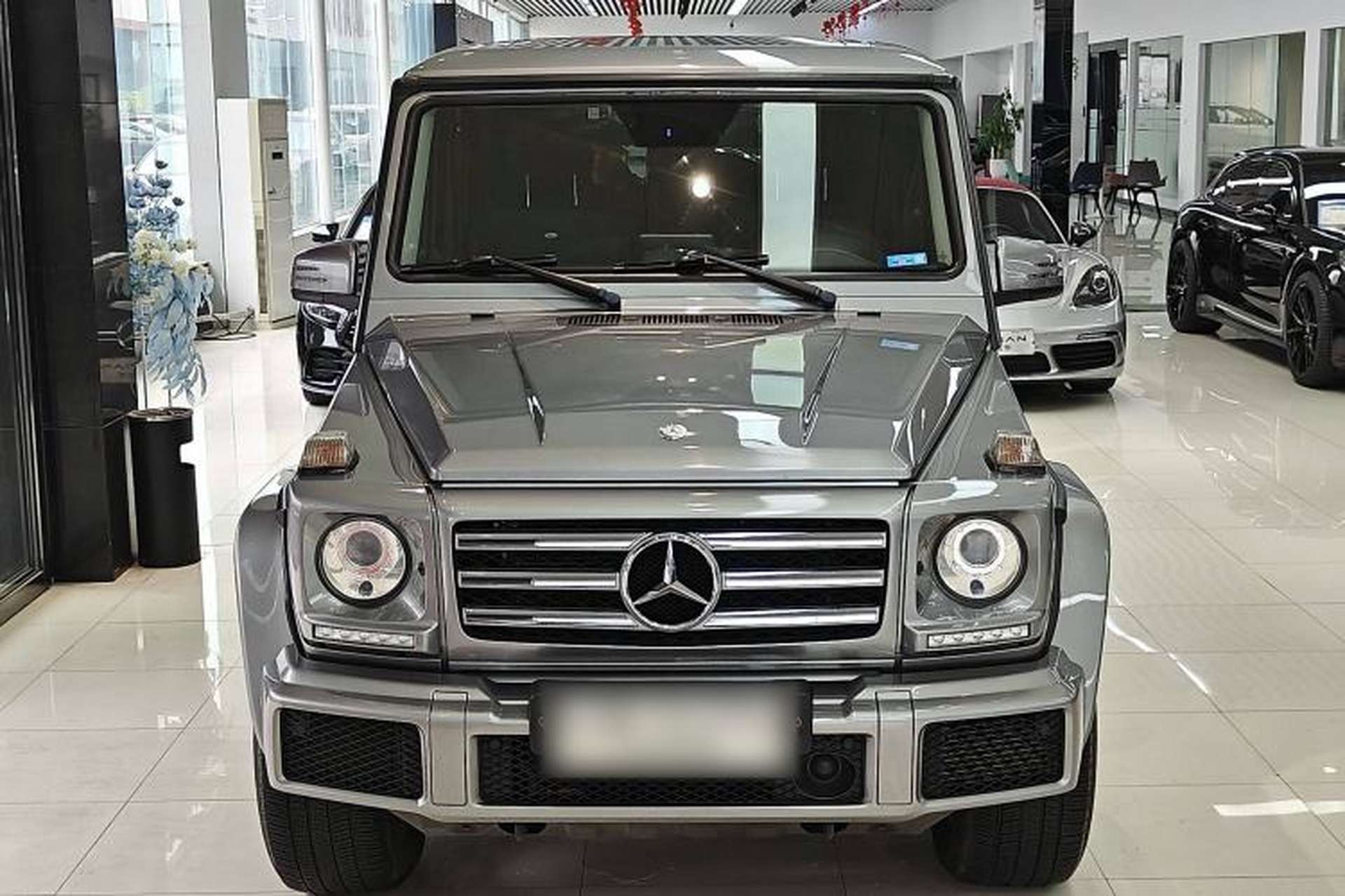 Used Mercedes-Benz G-Class 2017 G 500 Exterior 2