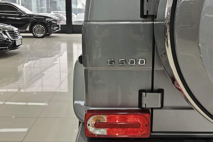 Used Mercedes-Benz G-Class 2017 G 500 Exterior 8