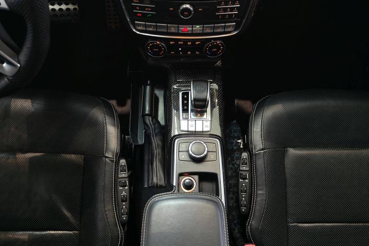 Used Mercedes-Benz G-Class 2017 G 500 Interior 5