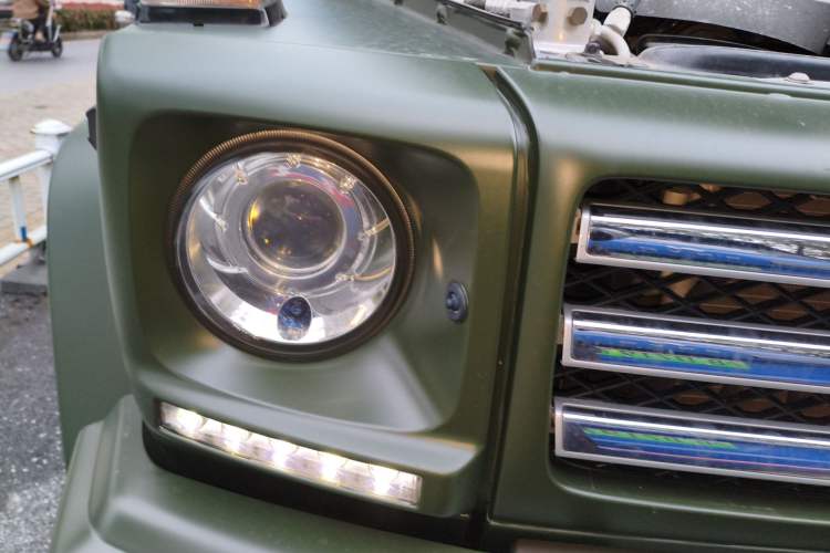 Used Mercedes-Benz G-Class 2017 G 350 d Right Front Headlight