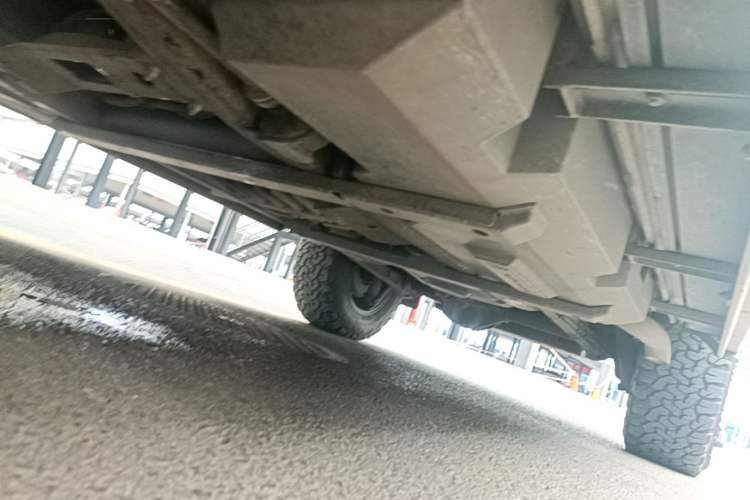 Used Mercedes-Benz G-Class  Chassis Front Left