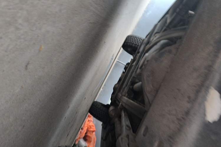 Used Mercedes-Benz G-Class  Chassis Rear