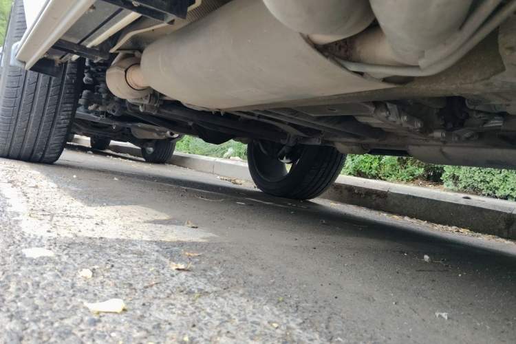 Used Mercedes-Benz G-Class  Chassis Rear Left