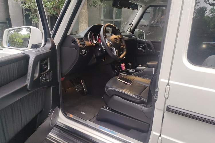 Used Mercedes-Benz G-Class 2017 G 500 Driver Seat