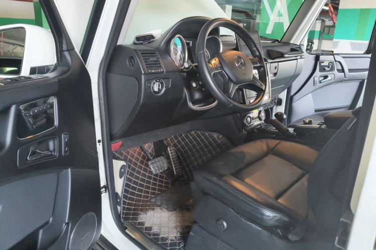 Used Mercedes-Benz G-Class 2017 G 350 d Driver Seat