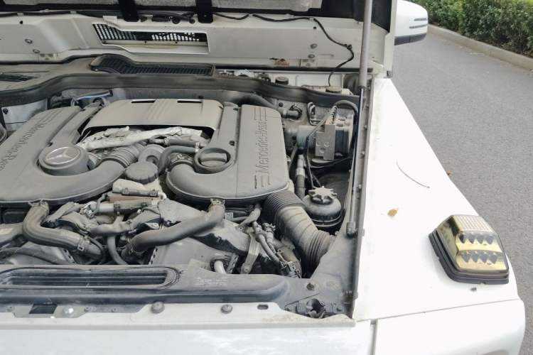 Used Mercedes-Benz G-Class  Engine Bay Left