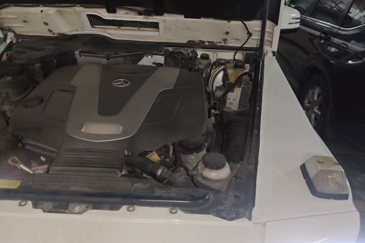 Used Mercedes-Benz G-Class 2017 G 350 d Engine Bay Left