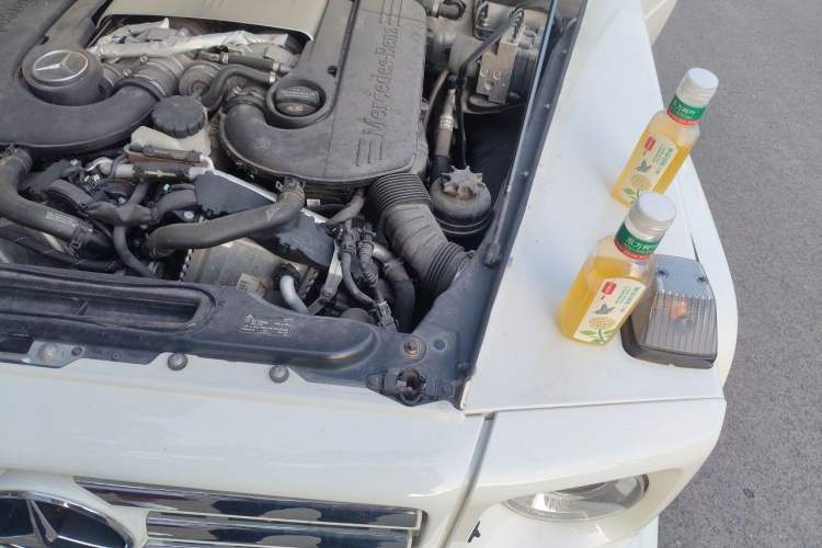 Used Mercedes-Benz G-Class 2017 G 500 Engine Bay Left