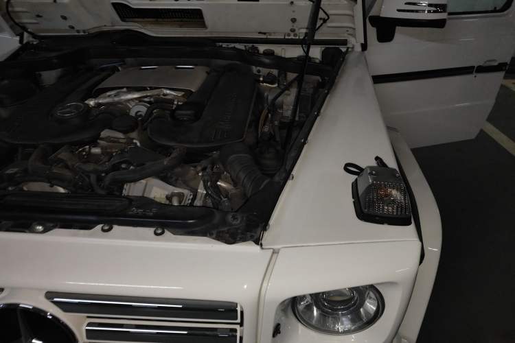 Used Mercedes-Benz G-Class 2017 G 500 Engine Bay Left