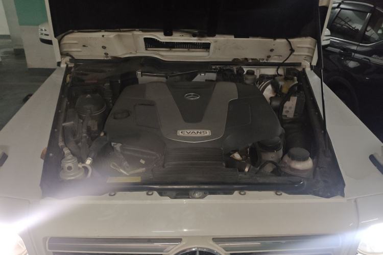 Used Mercedes-Benz G-Class 2017 G 350 d Engine Bay