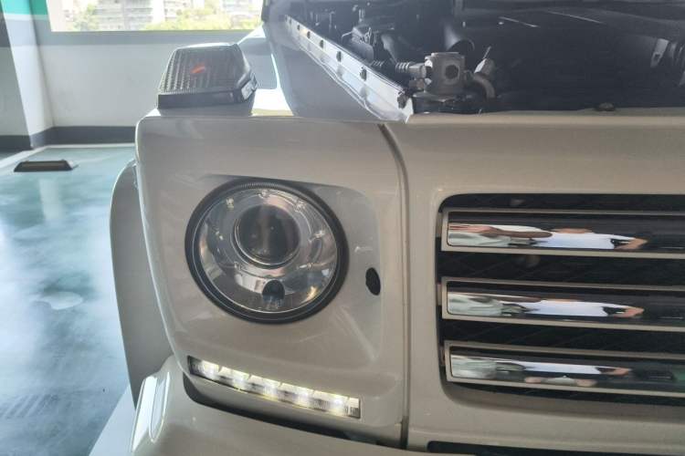 Used Mercedes-Benz G-Class 2017 G 350 d Engine Bay Right